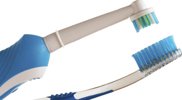 cepillo electrico o manual clinica dental alicante